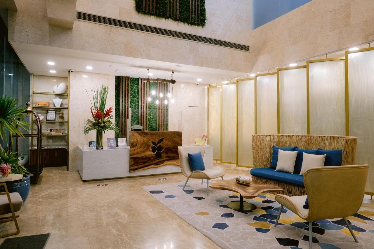 Goldberry Suites And Hotel Cebu Екстер'єр фото