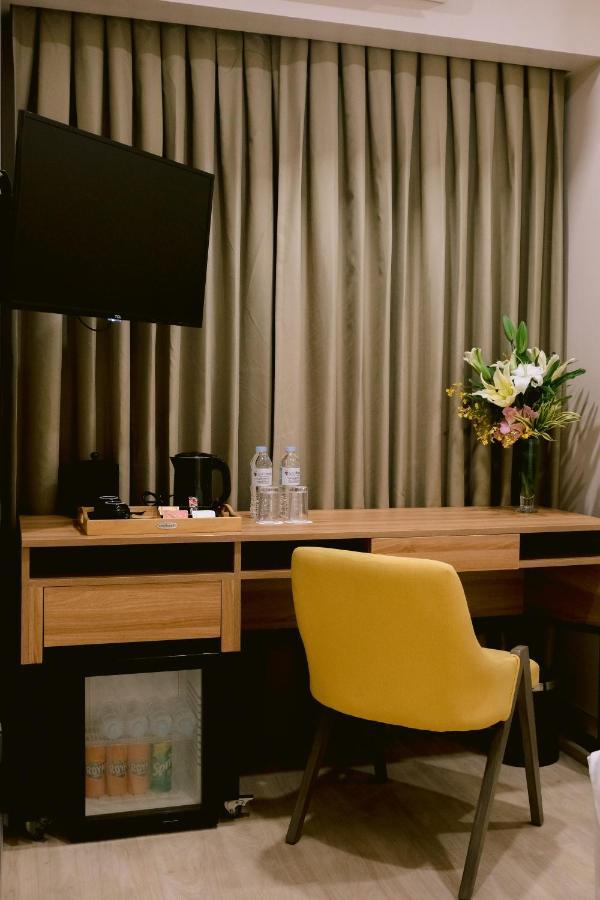 Goldberry Suites And Hotel Cebu Екстер'єр фото