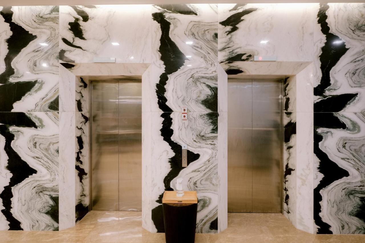 Goldberry Suites And Hotel Cebu Екстер'єр фото