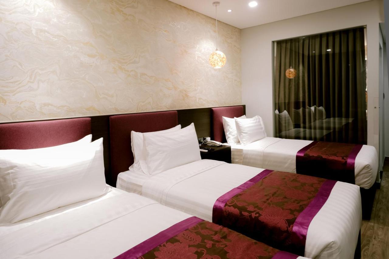 Goldberry Suites And Hotel Cebu Екстер'єр фото